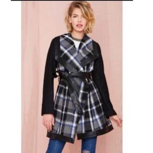 Just Warmin’ Up Coat